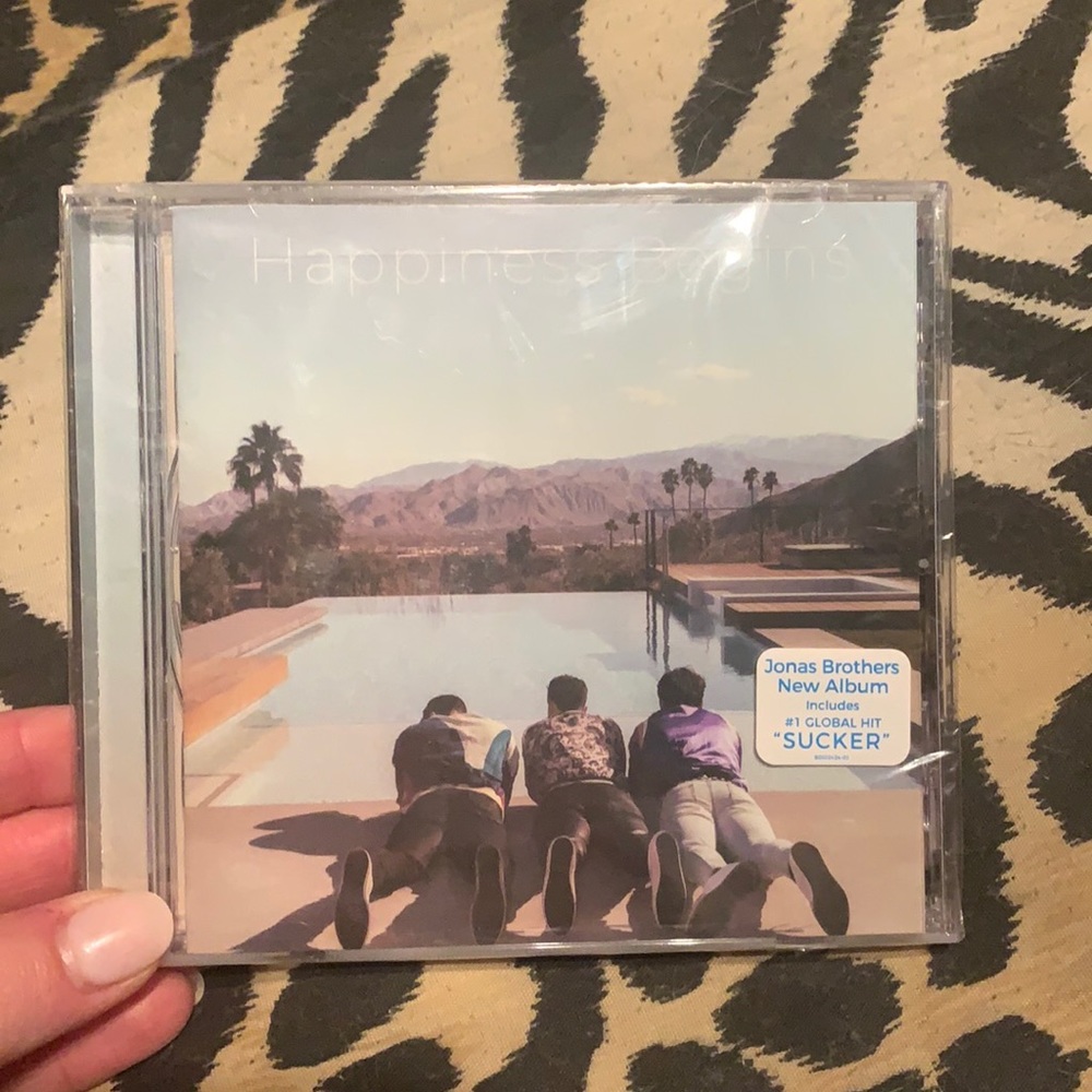 Jonas Brothers Happiness Begins CD